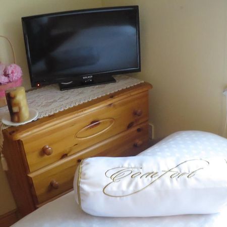 Derghaven B&B, Hostel&Self Catering Scarriff  Zimmer foto