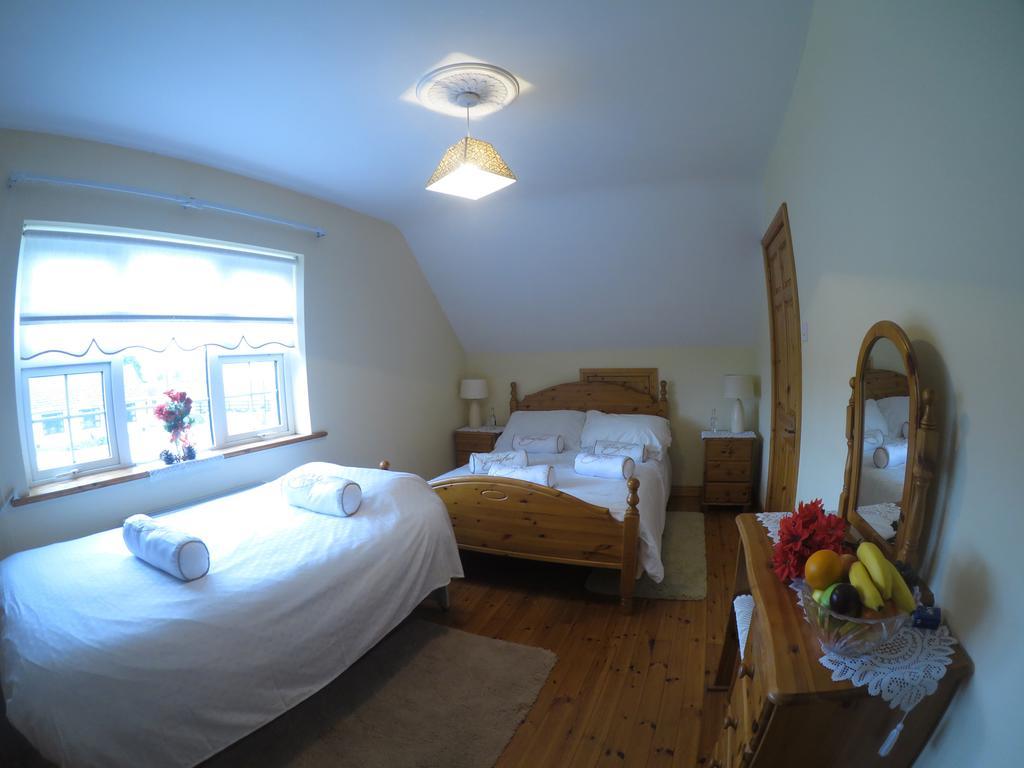Derghaven B&B, Hostel&Self Catering Scarriff  Zimmer foto